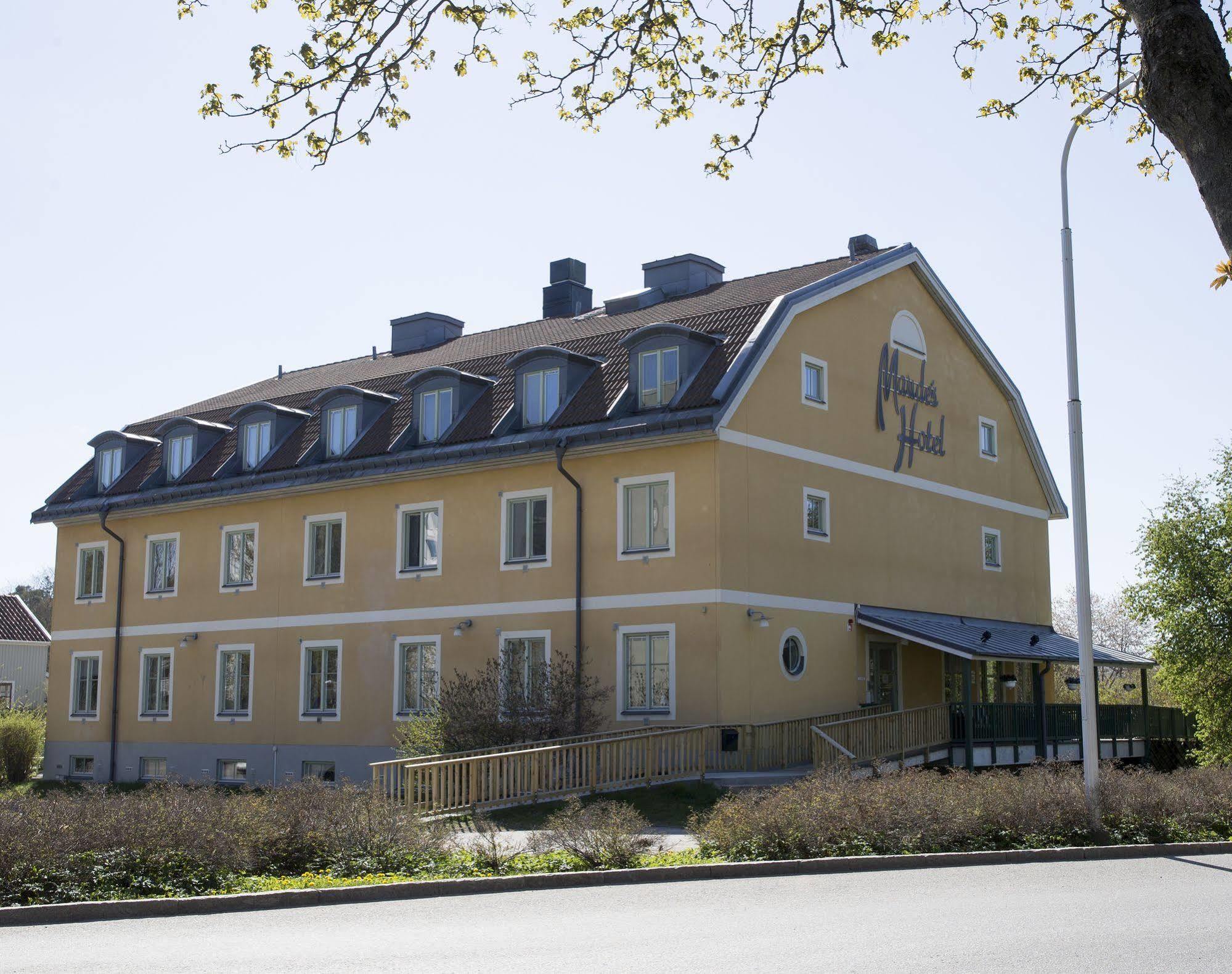 Maude'S Hotel Enskede Stockholm Exterior photo